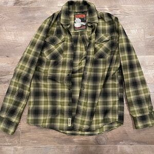Dixxon Men's Action FlannelGreen Plaid Shirt